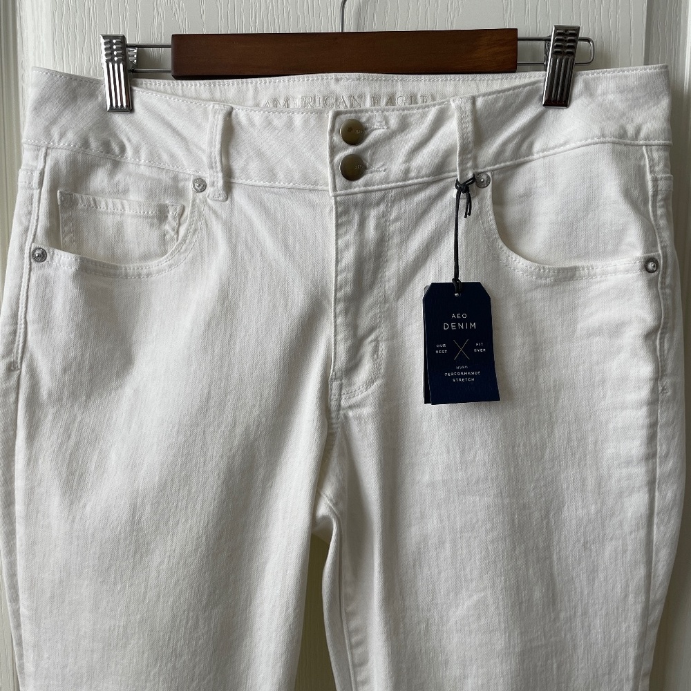 AE Super Stretch Artist Crop Jeans size 14 LOW RISE New